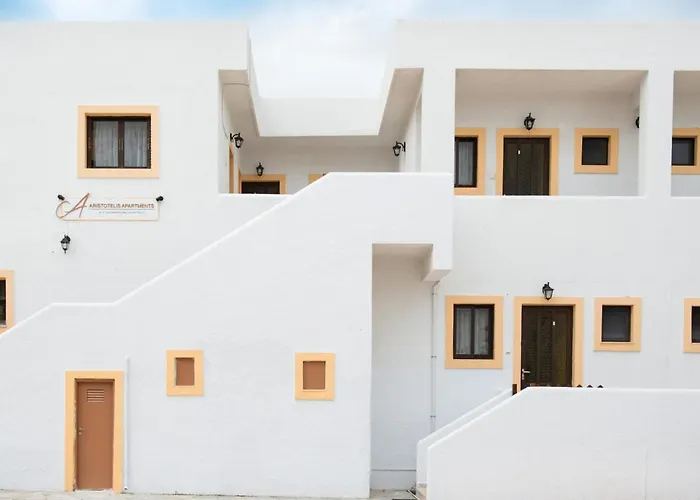 Aristotelis Apartments